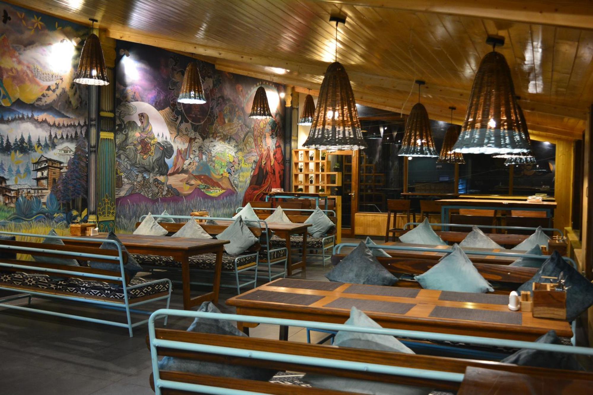 The Neelgiris Hotel Manali  Luaran gambar